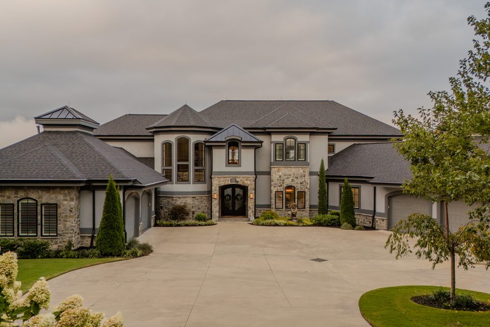 105 The Cliffs Parkway, The Cliffs at Glassy, Landrum, SC. Sold $3,200,000. DHG on both sides of the table.