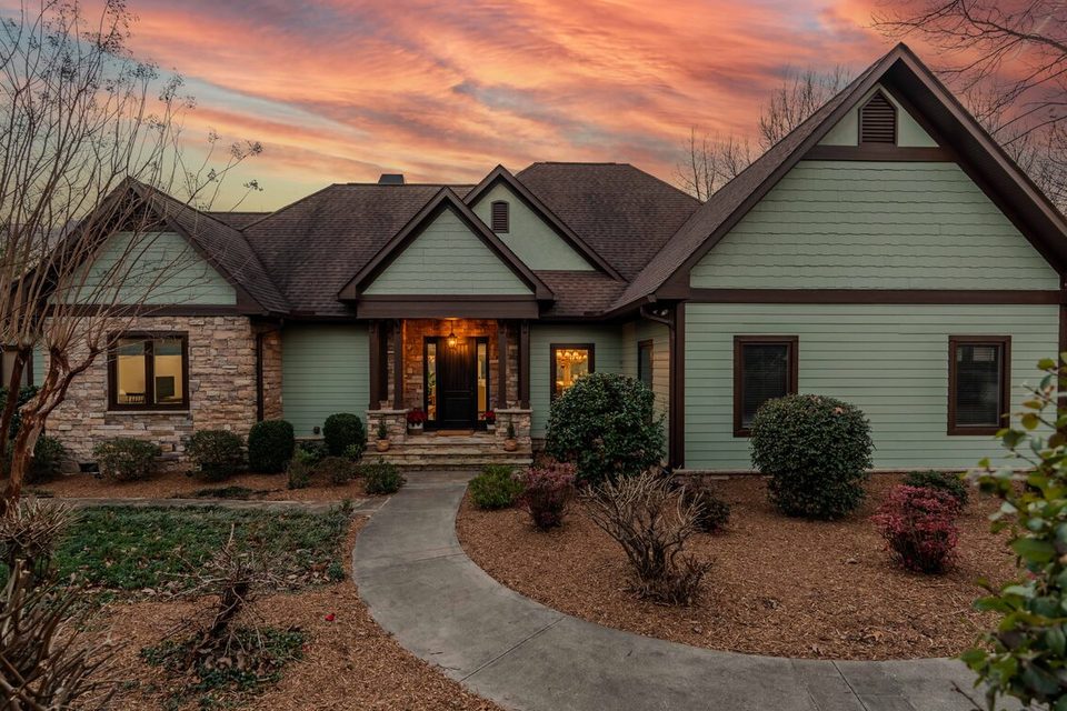 202 Eagle Rock Road, The Cliffs at Glassy, Landrum, SC. Offered at $1,195,000. 3 BD · 3 BA · 3,204 SF · 2.5 AC.